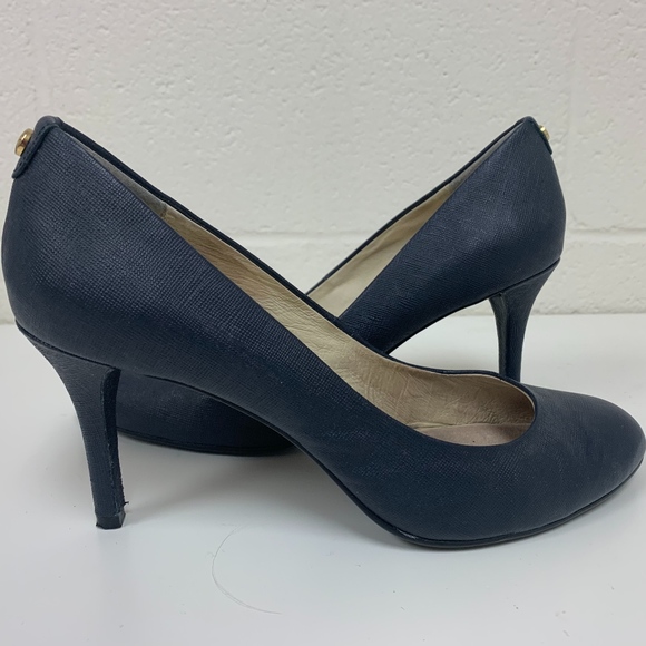 michael kors navy pumps